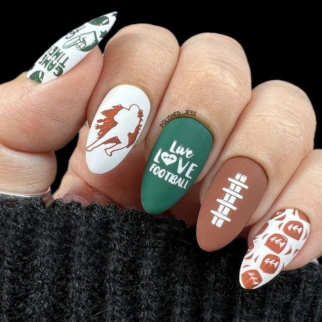 Maniology Game On: Touchdown - Nail Stamping Plate
