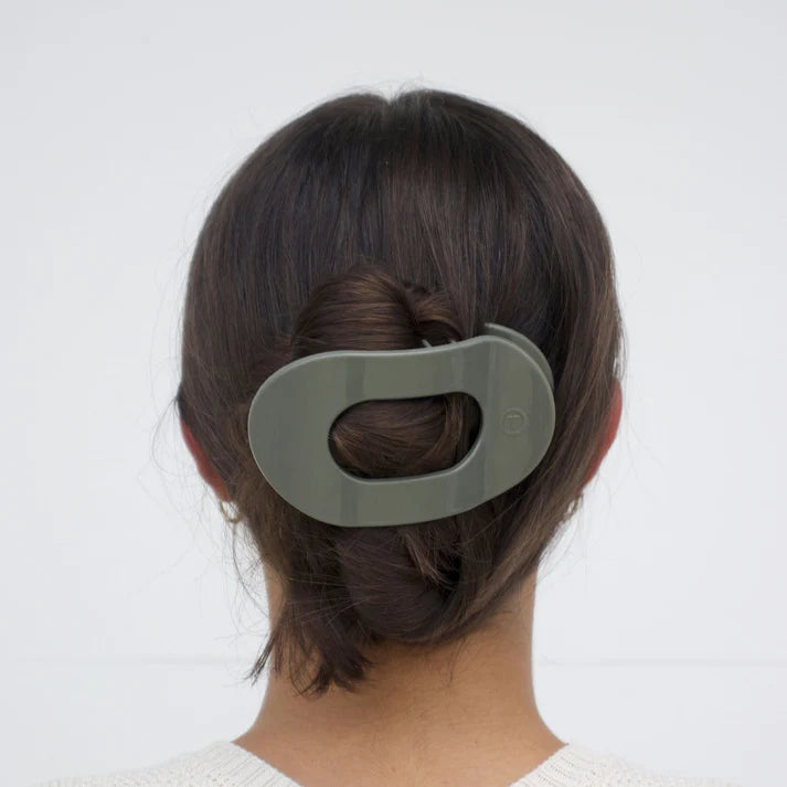 Teleties Flat Round Clip Large - Sage It Ain't So